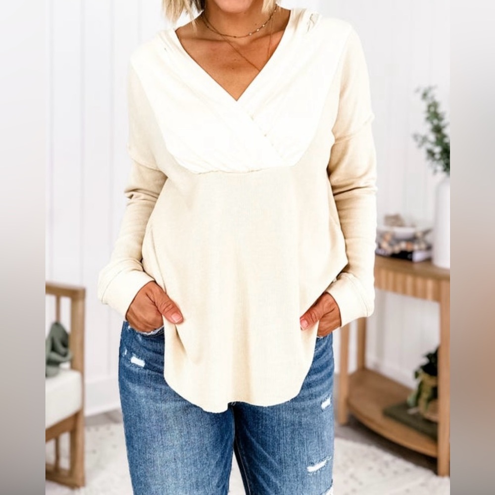 Long Sleeve V Neck Hooded Thermal Top